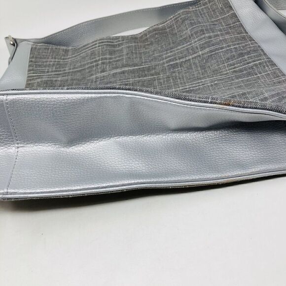 Calvin Klein Gray Canvas Travel Tote Bag Snap Close 16”x12” - Picture 3 of 6